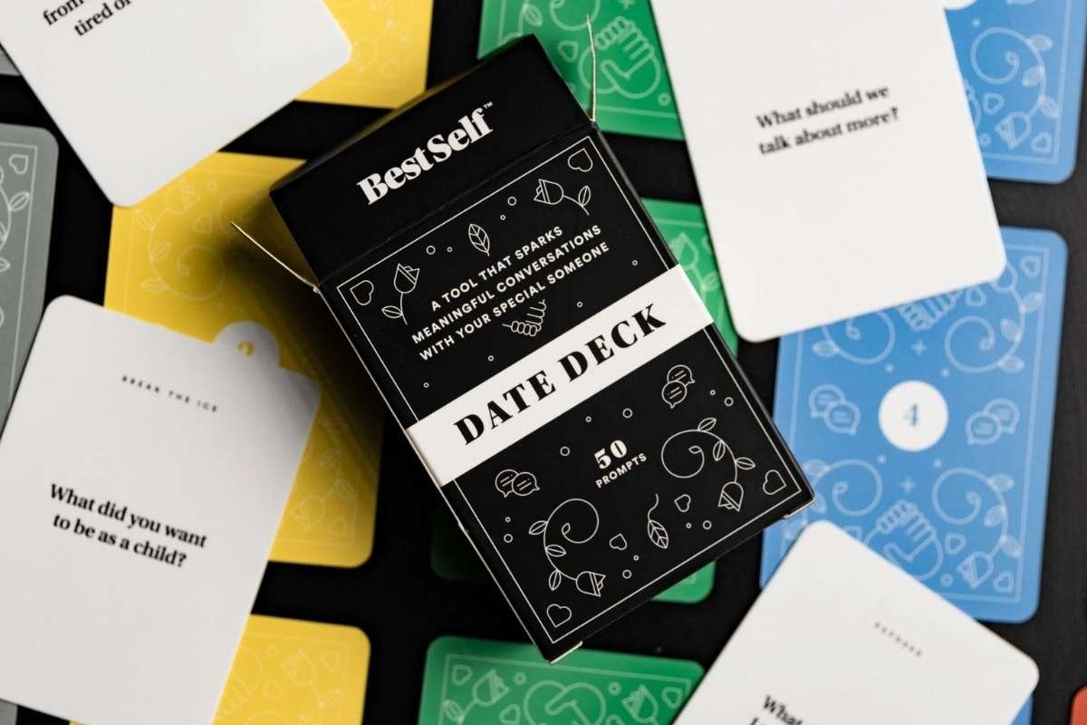 15 Heartfelt Christmas Gift Ideas for Best Friends Designed to Celebrate Friendship | CIO Women Magazine