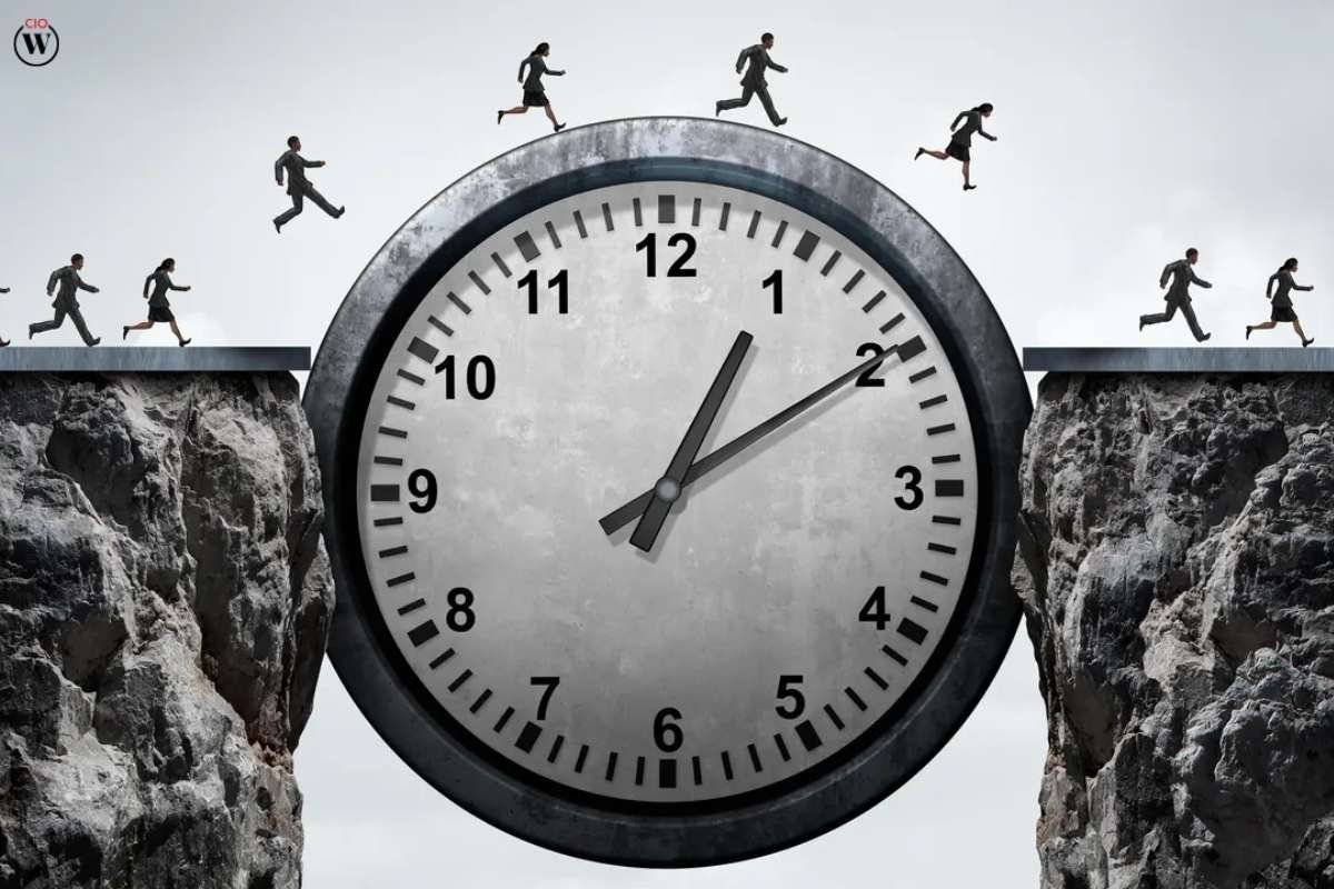 Abide by the clock | 5 Good Habits of Highly Effective Salespeople | CIO Women Magazine