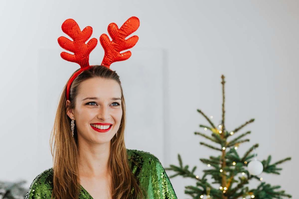 15 Creative Christmas Holiday Themes for 2025 | CIO Women Magazine