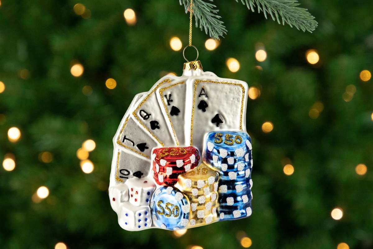 15 Creative Christmas Holiday Themes for 2025 | CIO Women Magazine