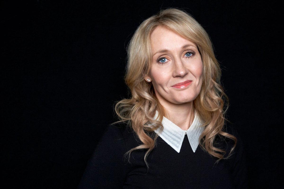 The Journey of J.K. Rowling: From Hogwarts to Billionaire | CIO Women Magazine