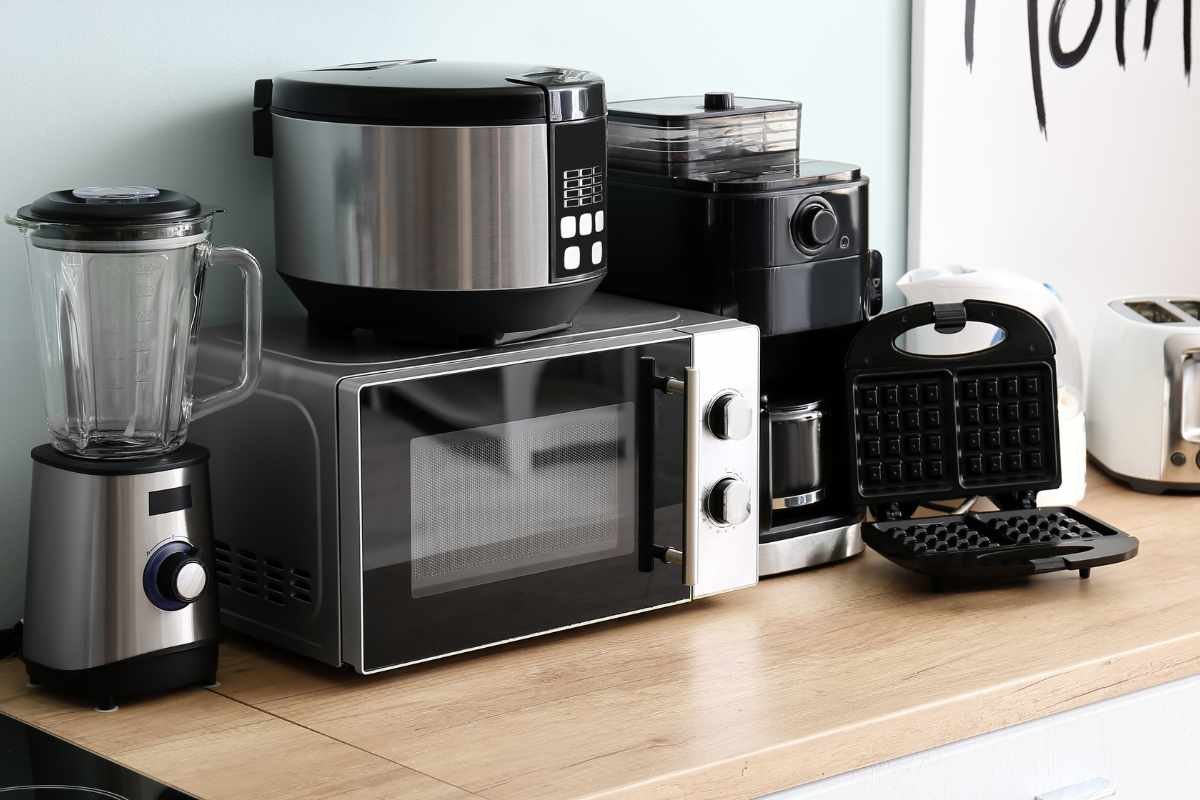 How to Choose the Best Energy-Efficient Kitchen Appliances for a Greener Home?