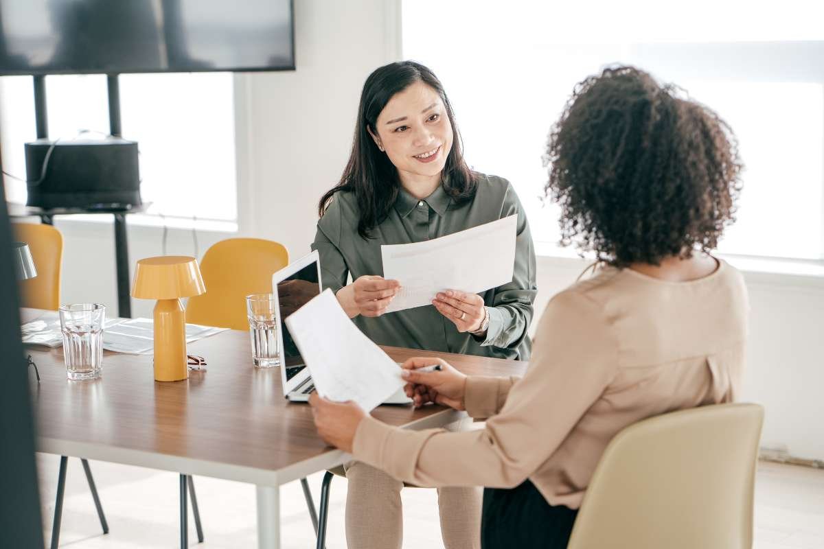 5 Conflict Resolution Interview Questions & Answers | CIO Women Magazine