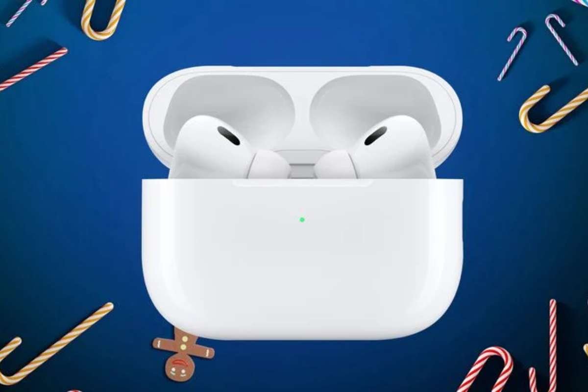 Black Friday Bonanza: Apple AirPods Pro 2 Hit Record-Low Price