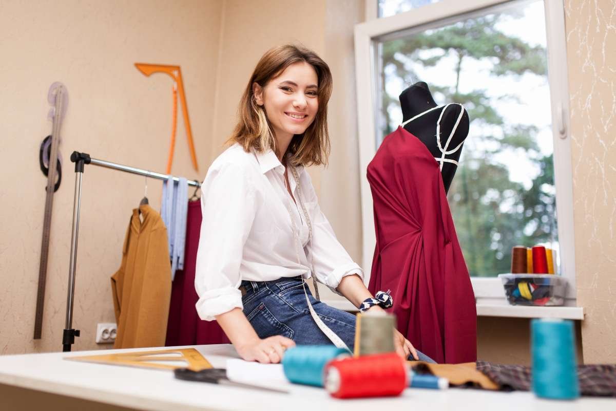 Start Carrier In Fashion Industry: 3 Important Tips | CIO Women Magazine