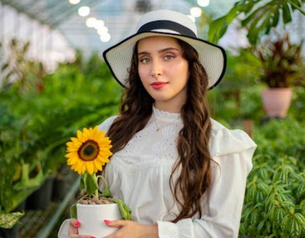 Modernize Your Garden: 5 Simple Tips for a Stylish Outdoor Space | CIO Women Magazine