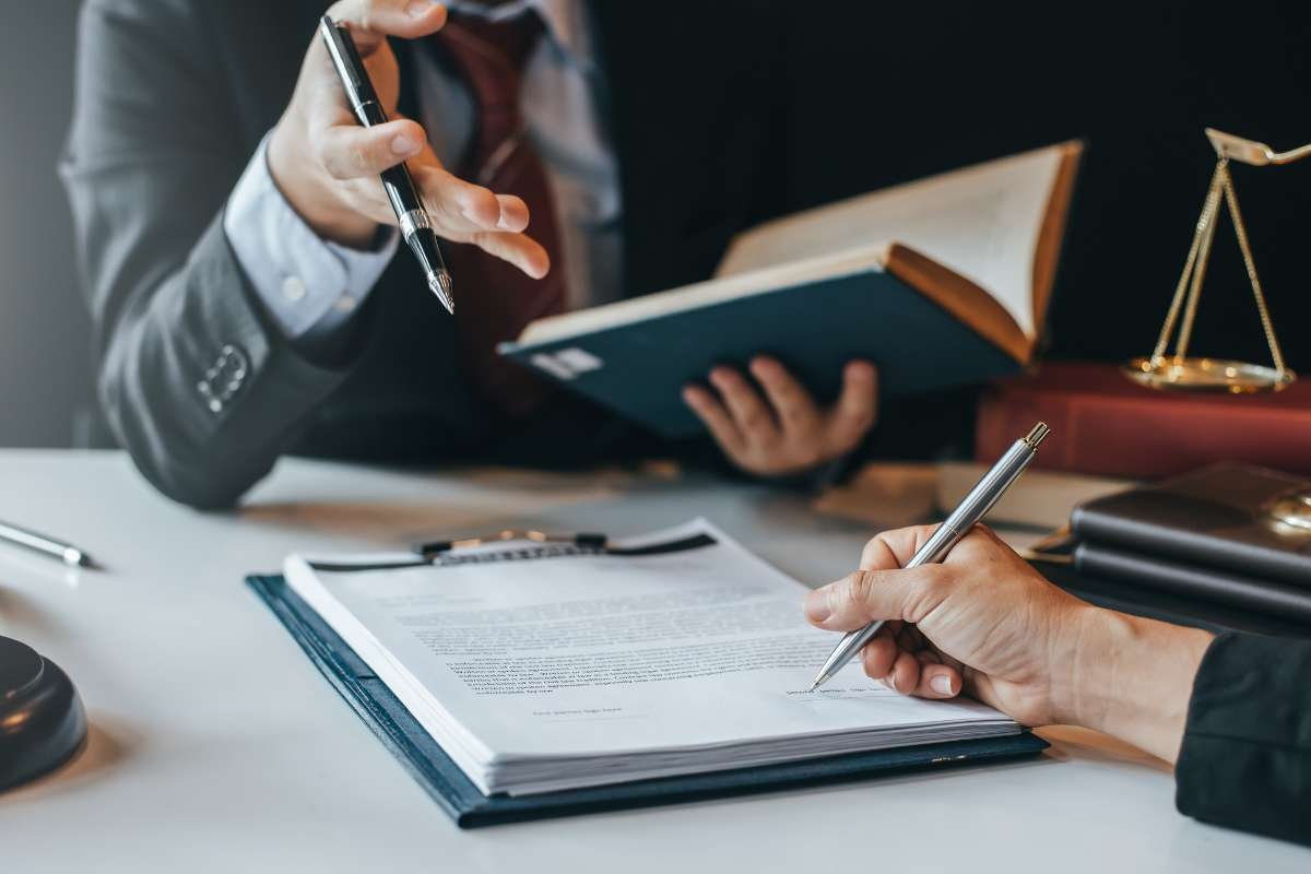How Language Can Impact the Outcome of Legal Proceedings? | CIO Women Magazine