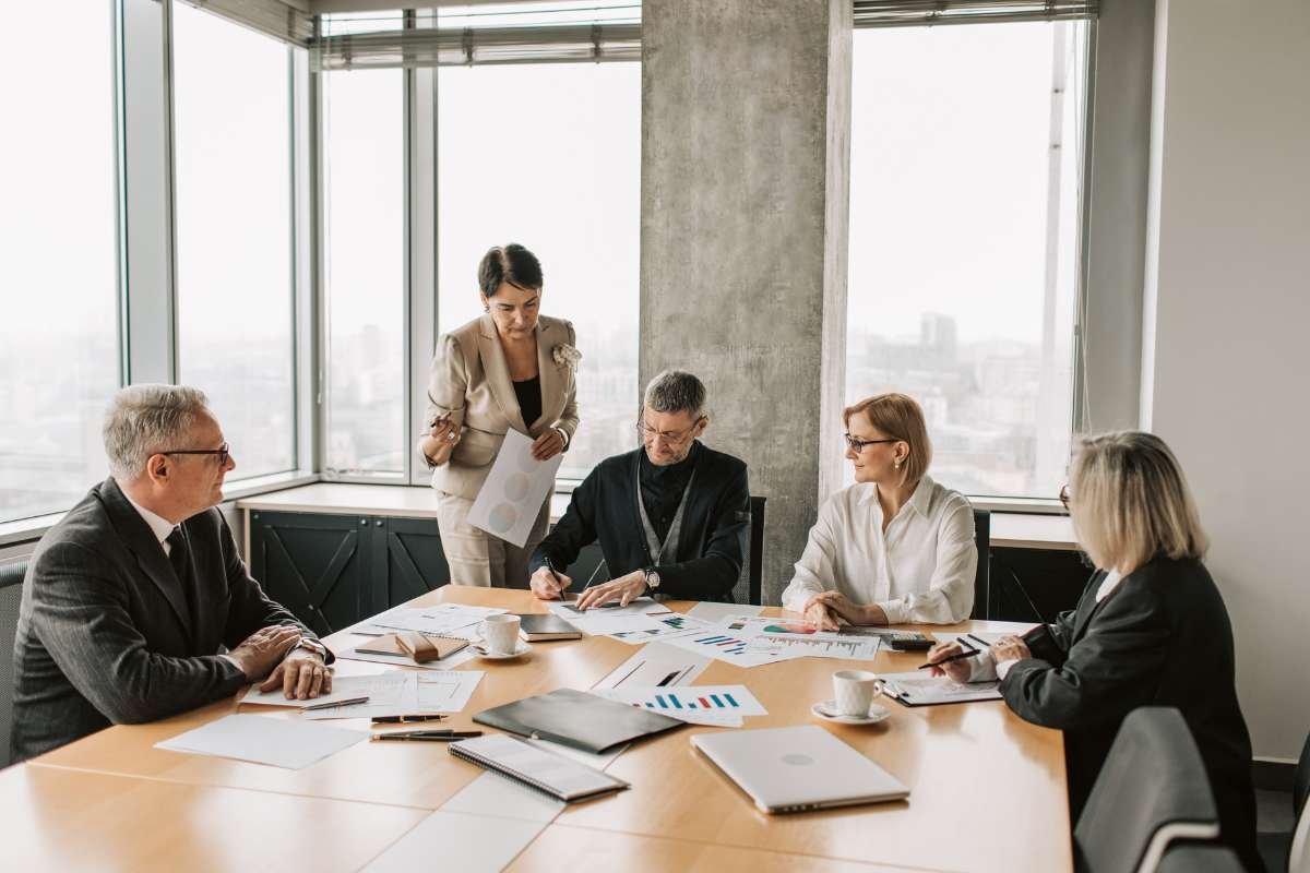 6 Tips for Smooth C-Suite Executive Transition Plan | CIO Women Magazine