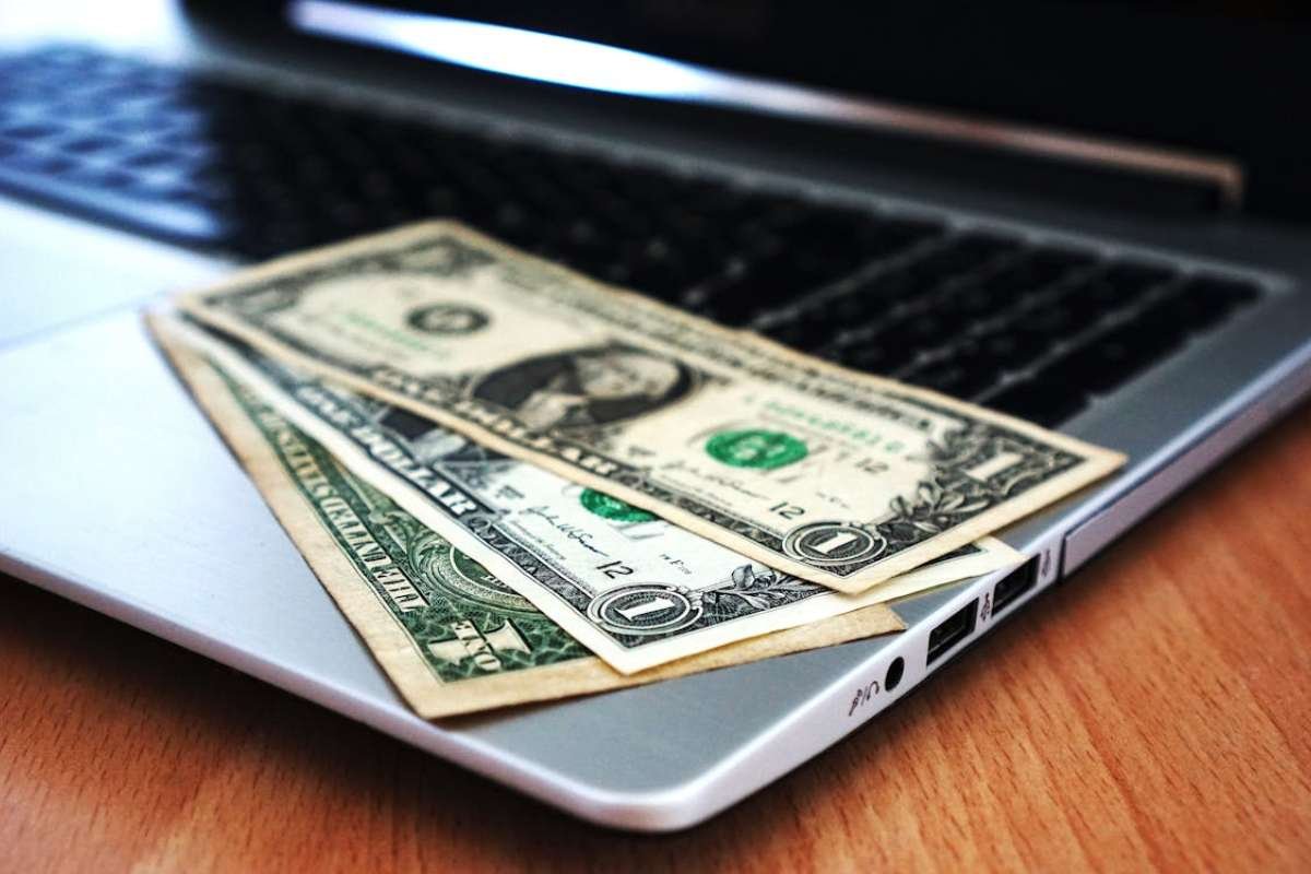 Ways To Bounce Back Financially After An Emergency | CIO Women Magazine