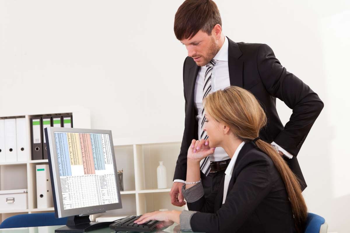 3 Strategies To Fix Messy Business Books: A Guide for Bumpy Starts | CIO Women Magazine