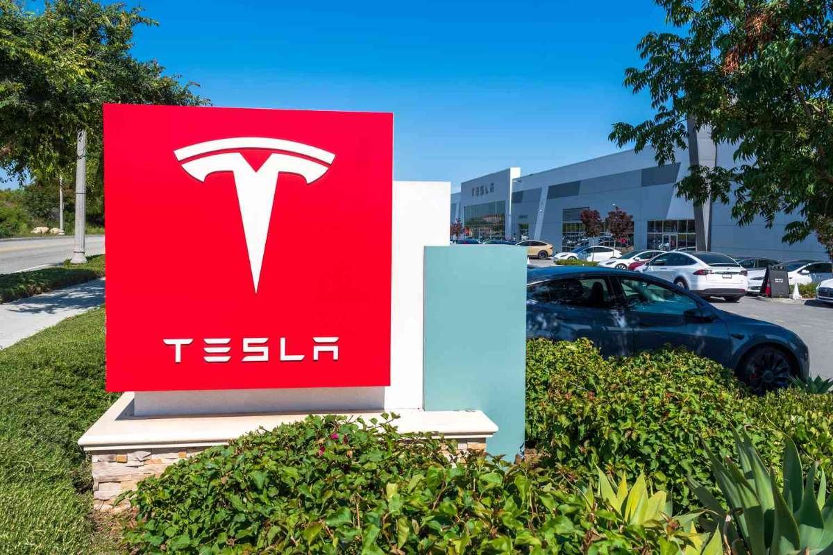 Who's on Top? The 25 Largest Companies by Market Cap in 2025 | CIO Women Magazine