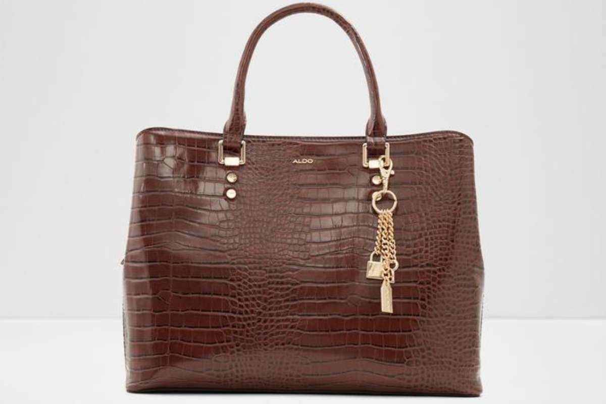 25 Smart and Stylish Leather Laptop Bags for Ladies that You Cannot Miss | CIO Women Magazine