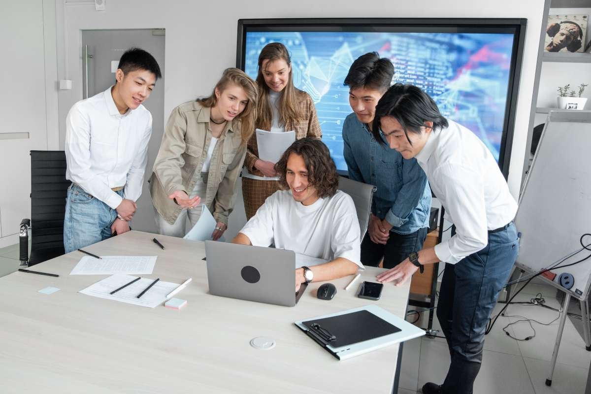 Build a Digital Environment to Protect Business from Cyber Threats | CIO Women Magazine