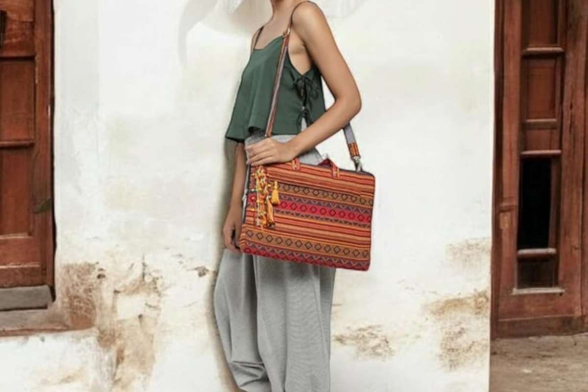 25 Smart and Stylish Leather Laptop Bags for Ladies that You Cannot Miss | CIO Women Magazine