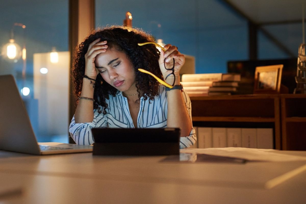 When You’re the Only Women in the Boardroom: Leading Without Shrinking | CIO Women Magazine