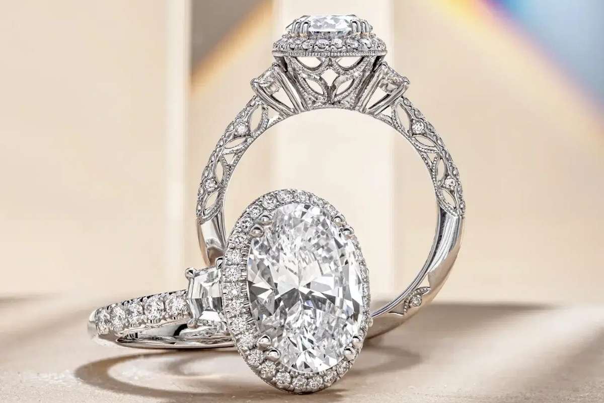 The Best Oval Diamond Engagement Ring Guide You’ll Ever Need | CIO Women Magazine
