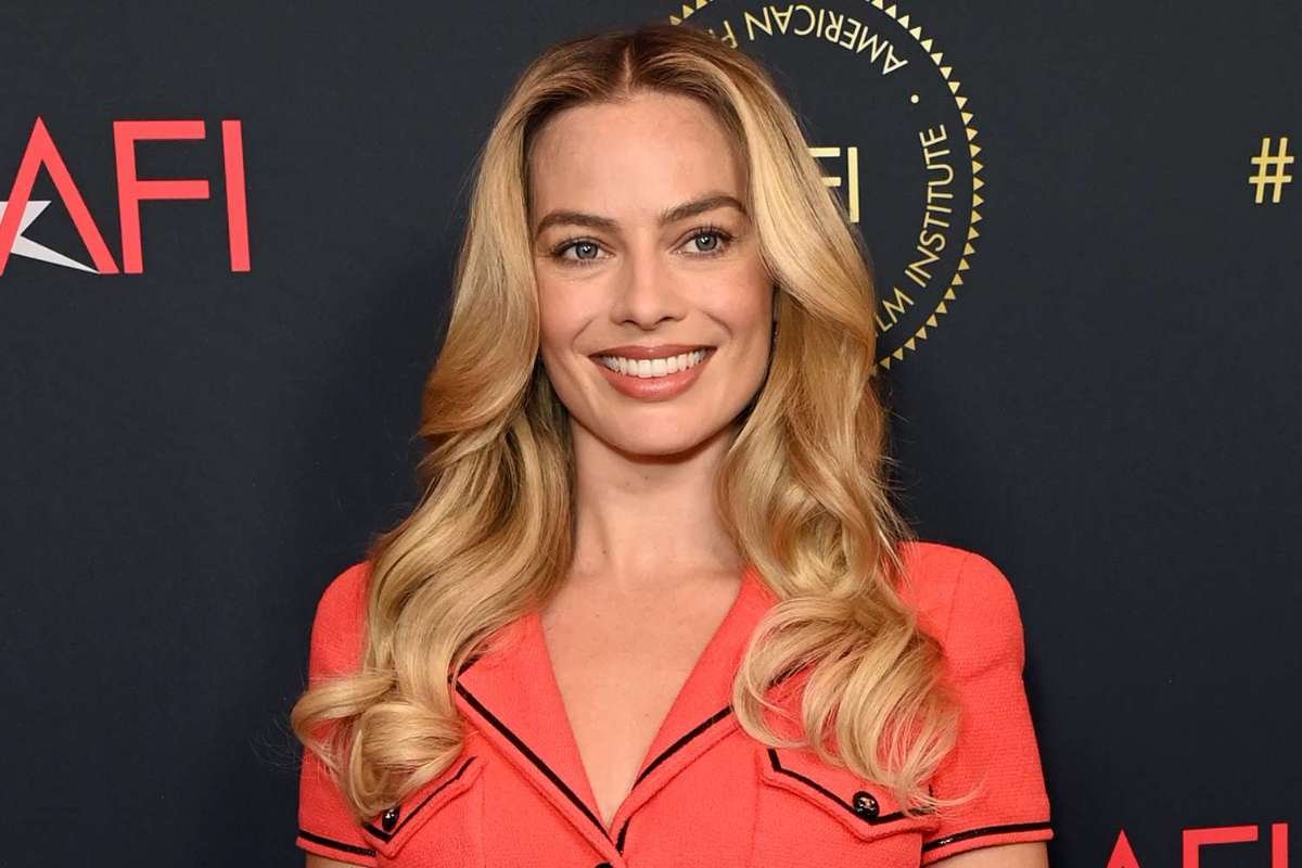 Hottest Actresses of All Time Who Made Beauty Part of Their Legacy | CIO Women Magazine