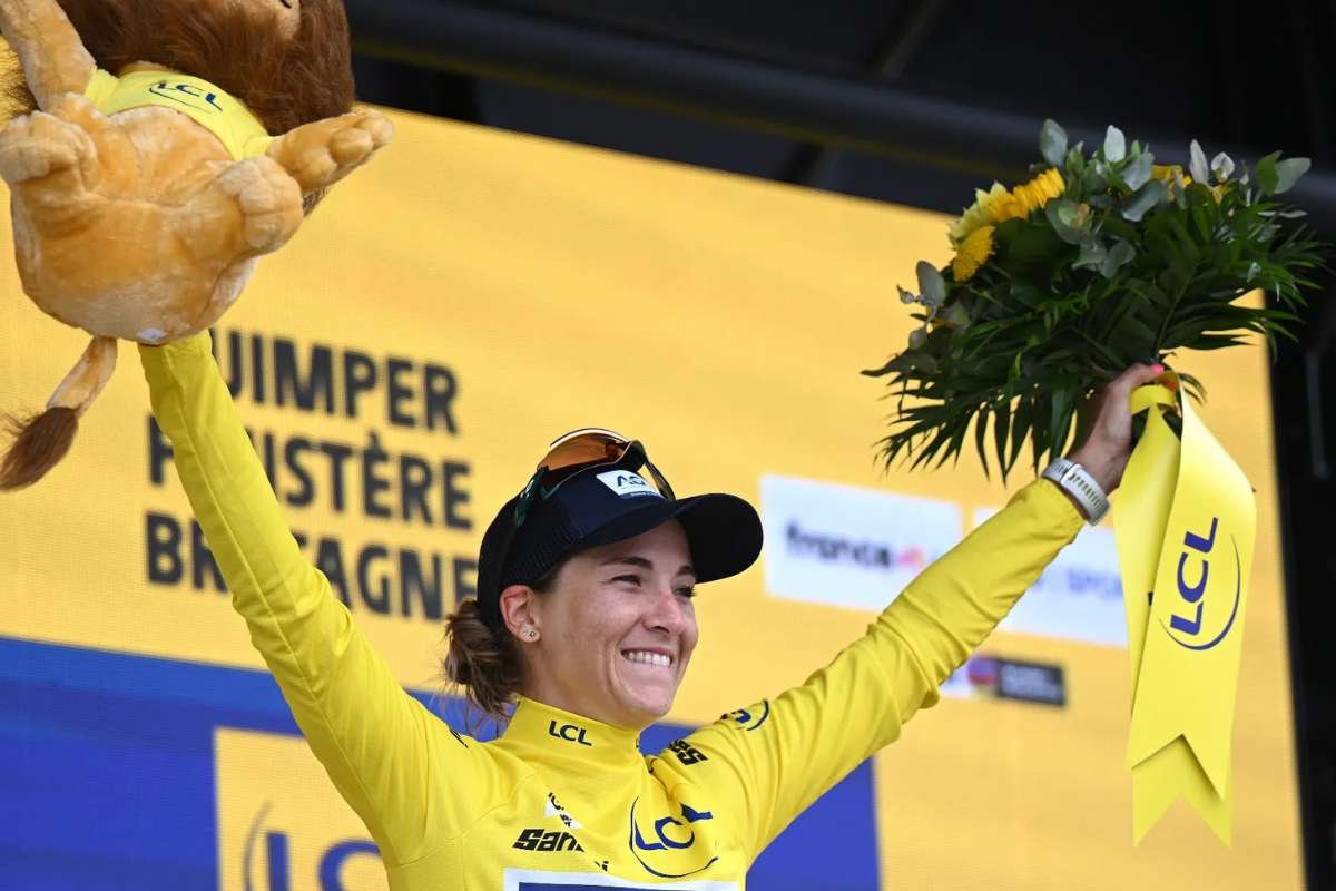 Kim Le Court-Pienaar Makes Tour de France Femmes History with Bold Sprint and Yellow Jersey Glory | CIO Women Magazine