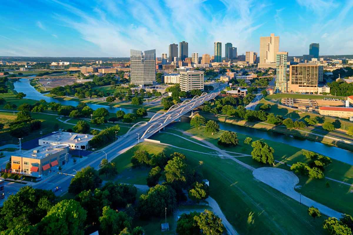 The 2025 List of the Largest U.S. Cities by Population | CIO Women Magazine