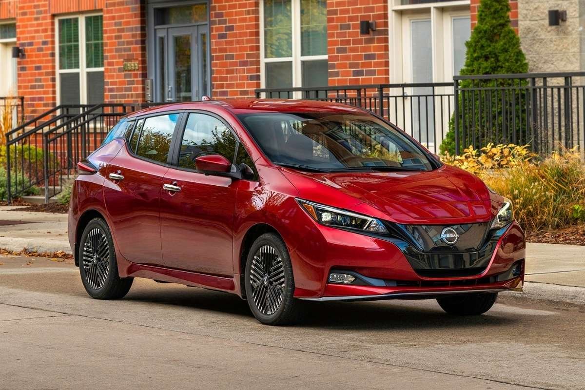 Best Electric Cars for Women: Stylish, Safe, and Smart Choices | CIO Women Magazine