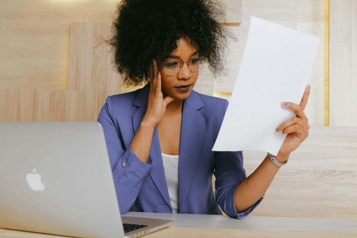 What Every Woman Executive Should Ask Before Signing Any Contract?