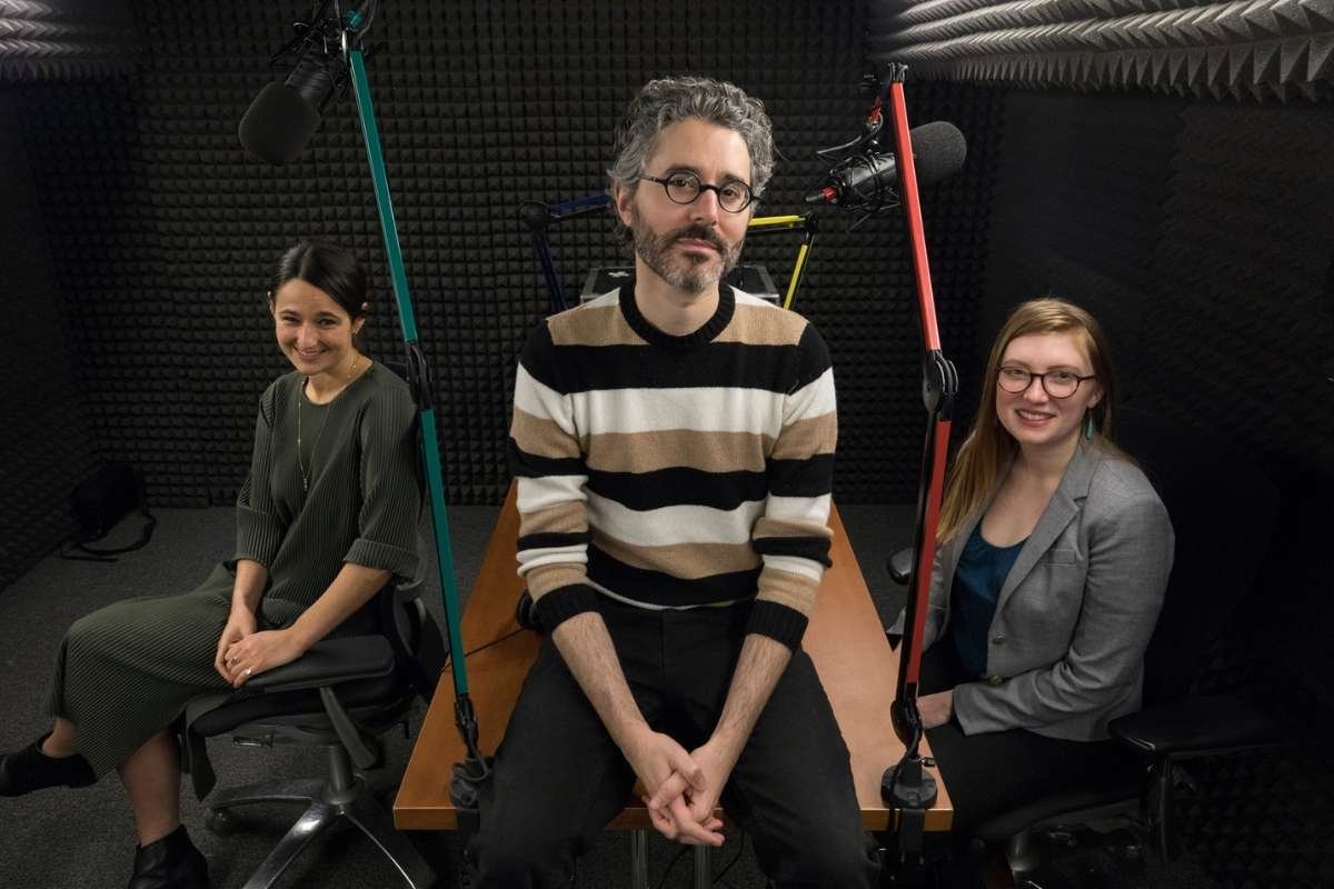 15 Podcasts That Will Make You A Smarter Human For Lifelong Learners | CIO Women Magazine