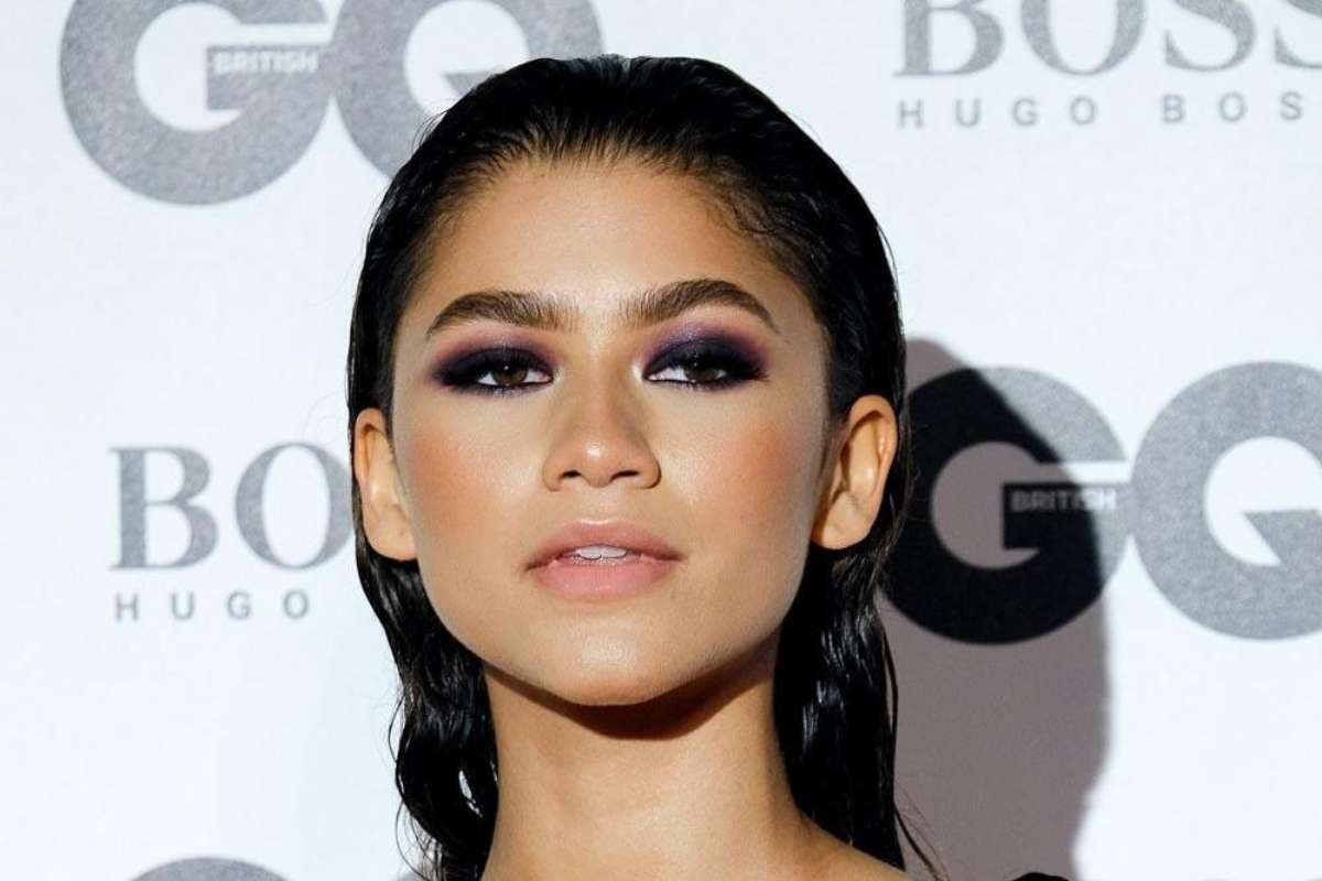 Top 34 Most Beautiful Eyes In The World in 2025 (From Oldest to Youngest) | CIO Women Magazine