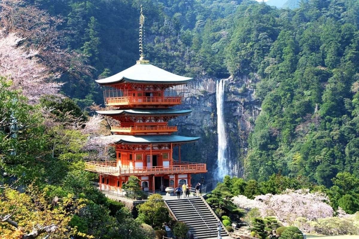 12 Oldest Countries in the World That Still Carry Their Ancient Roots | CIO Women Magazine