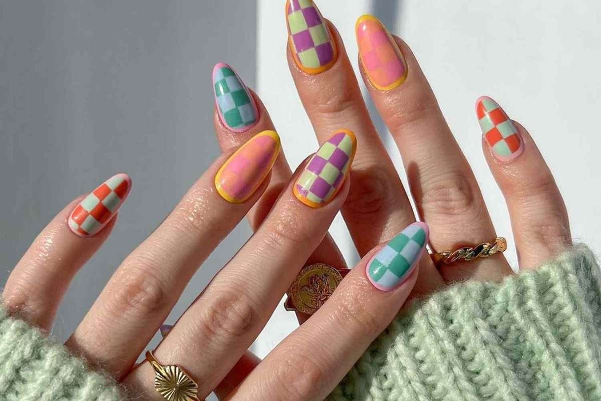Top 30 Simple Nail Designs That Bring Beauty To Your Fingertips | CIO Women Magazine