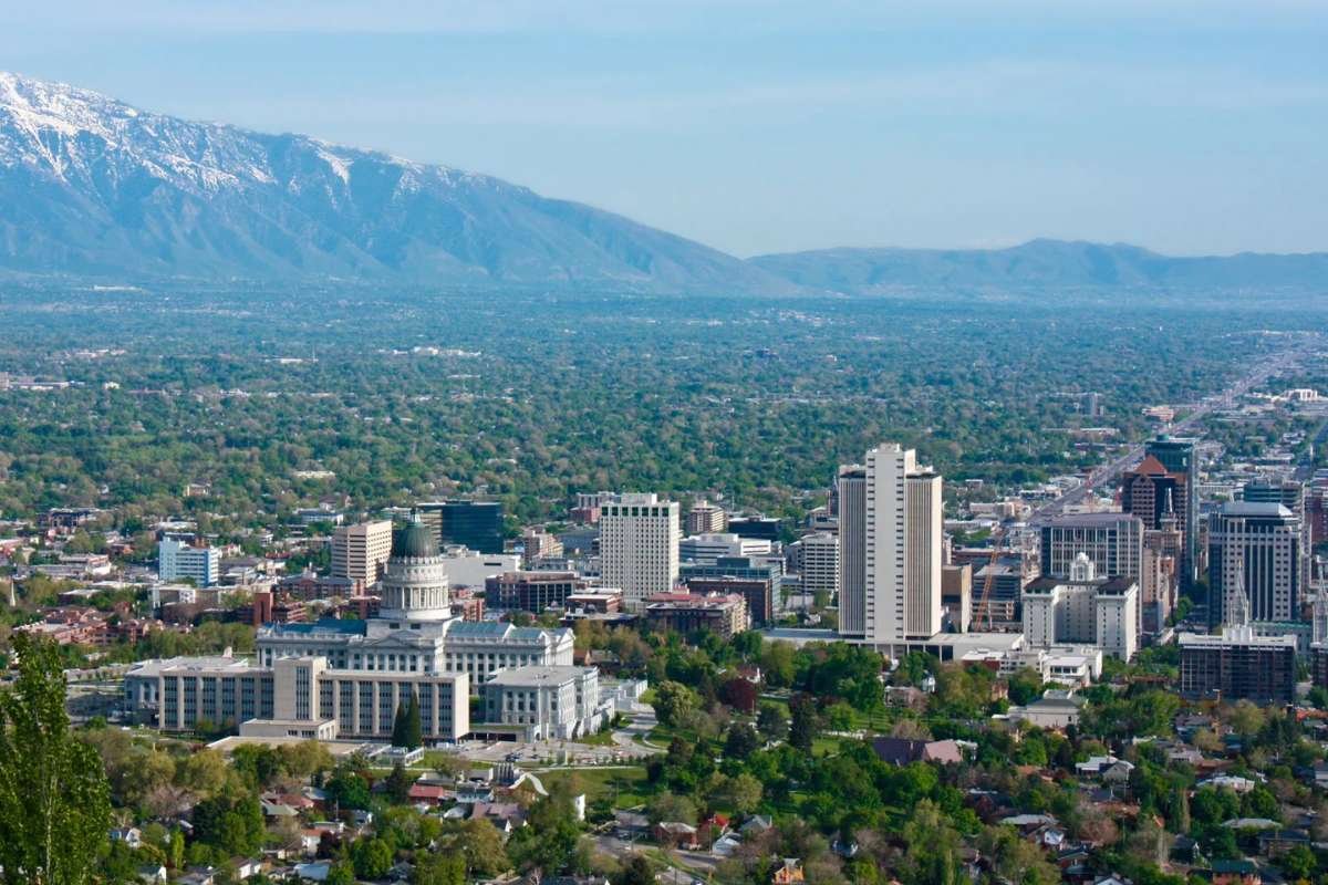 Top 5 Happiest State in the USA (2025 Outlook) | CIO Women Magazine