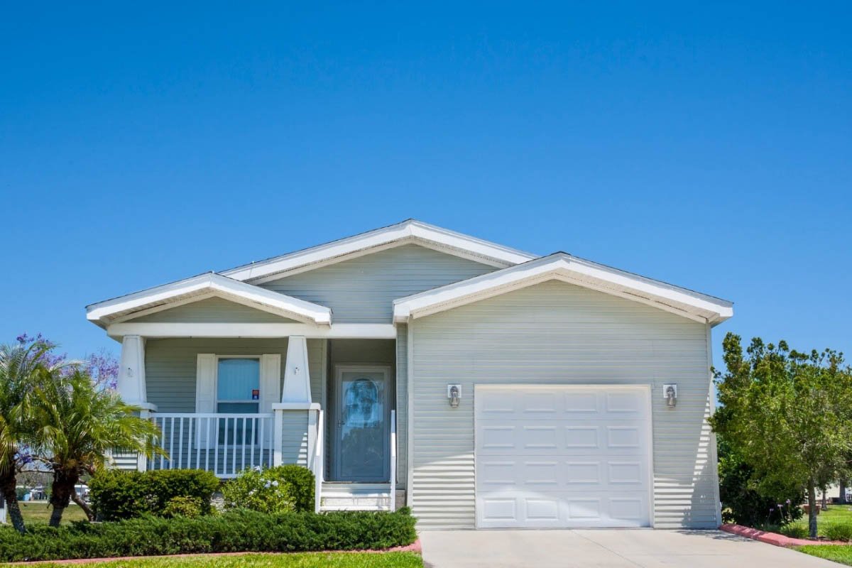 Explore Housing Options that Fit Your Lifestyle | 4 Financial Planning Tips for a Comfortable Retirement | CIO Women Magazine