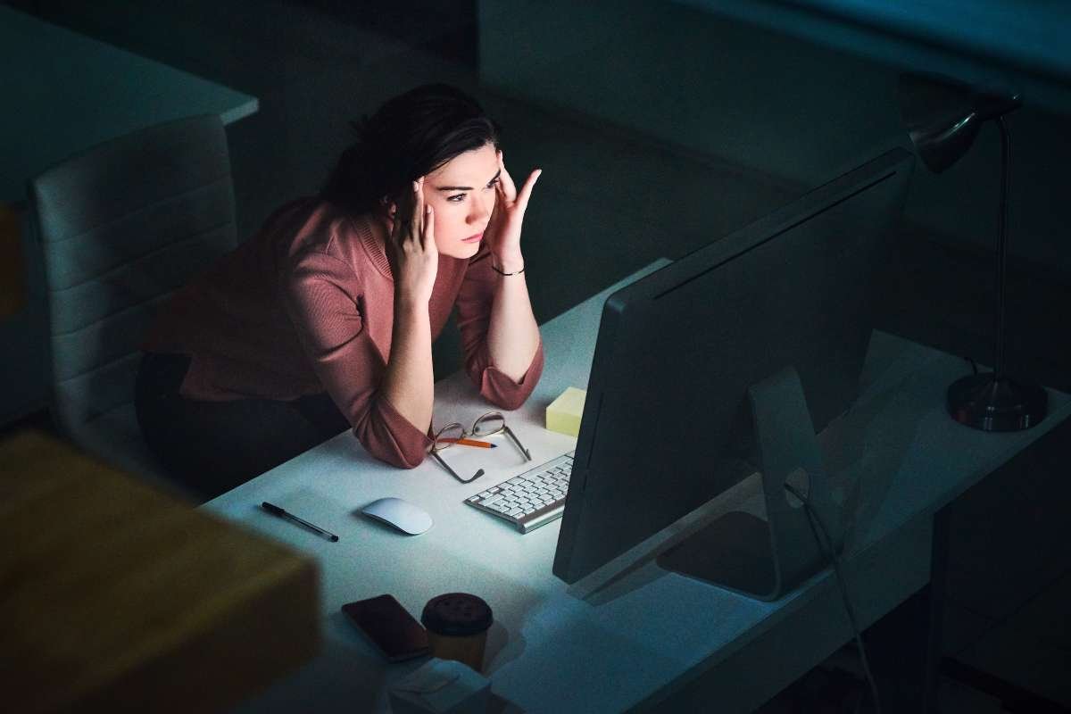 5 Daily Women’s Health Habits That Secretly Drain | CIO Women Magazine