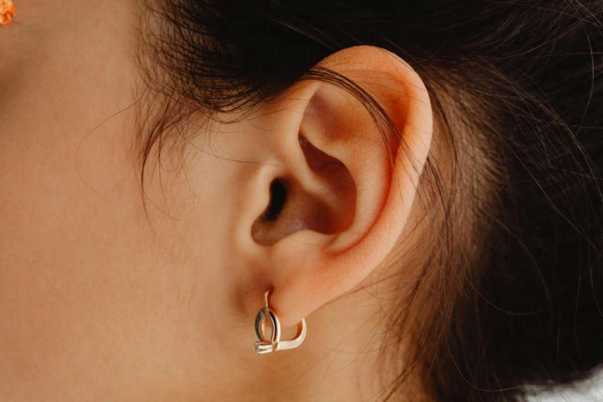 Hearing Loss in Women: Why There’s Not a One-Size-Fits-All Solution