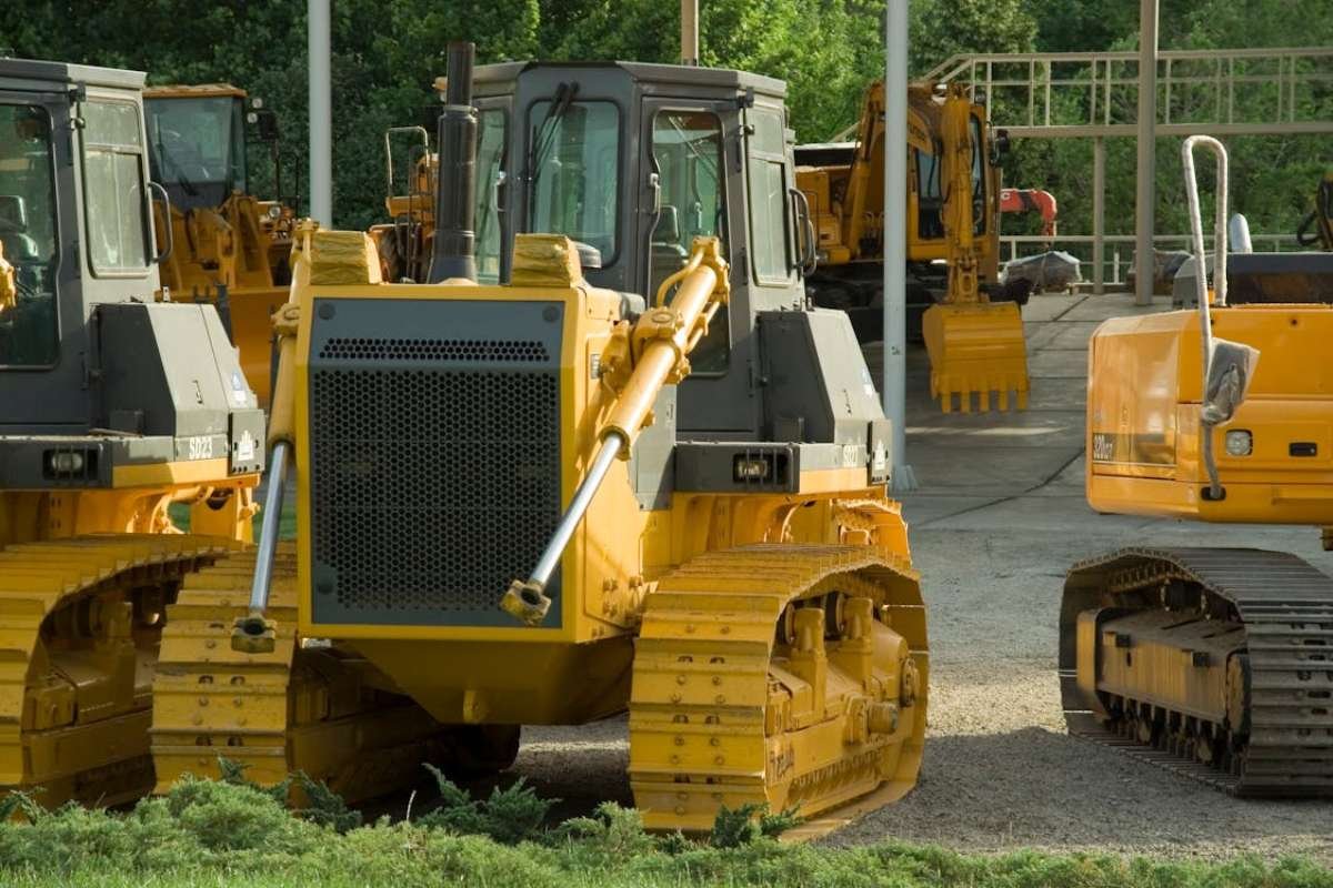 Heavy Machinery Operation With Safety Tactics | CIO Women Magazine