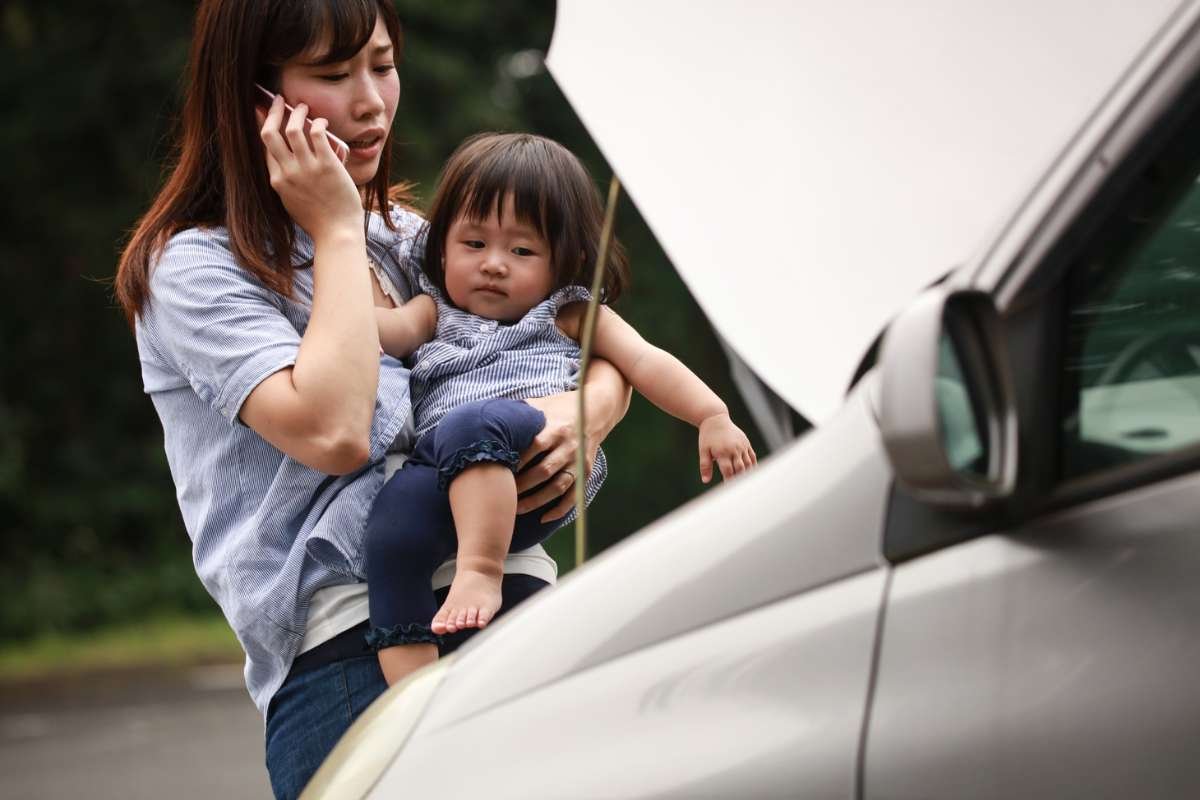 2 Steps to Take When Your Vehicle Has Broken Down | CIO Women Magazine