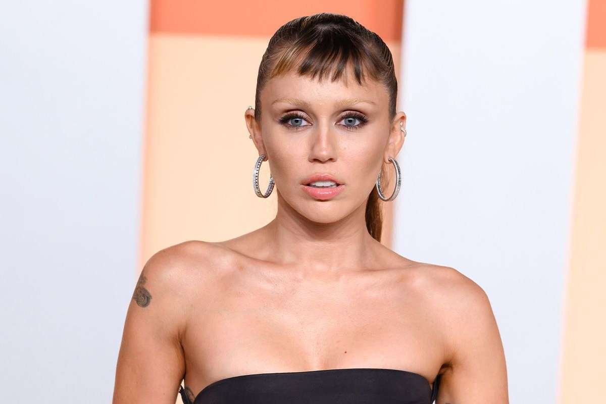 Top 20 Most Popular Female Singers in 2025 | CIO Women Magazine