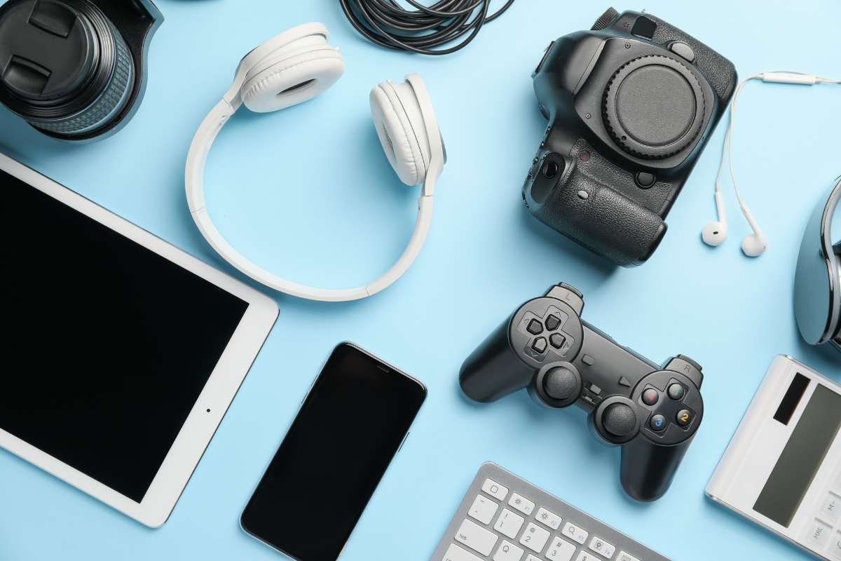 Top 10 Cool Tech Gadgets in 2025 That Are Changing Lives | CIO Women Magazine