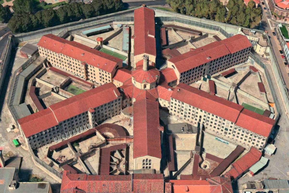 List of the Top 20 World’s Largest Prisons (Rank-wise) | CIO Women Magazine