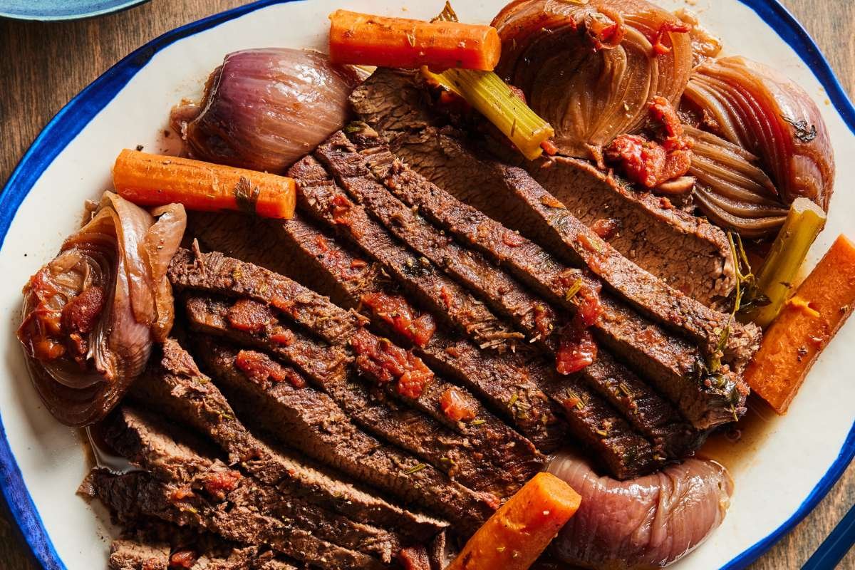 80 Best Christmas Dinner Recipes for Memorable Holiday Feast | CIO Women Magazine