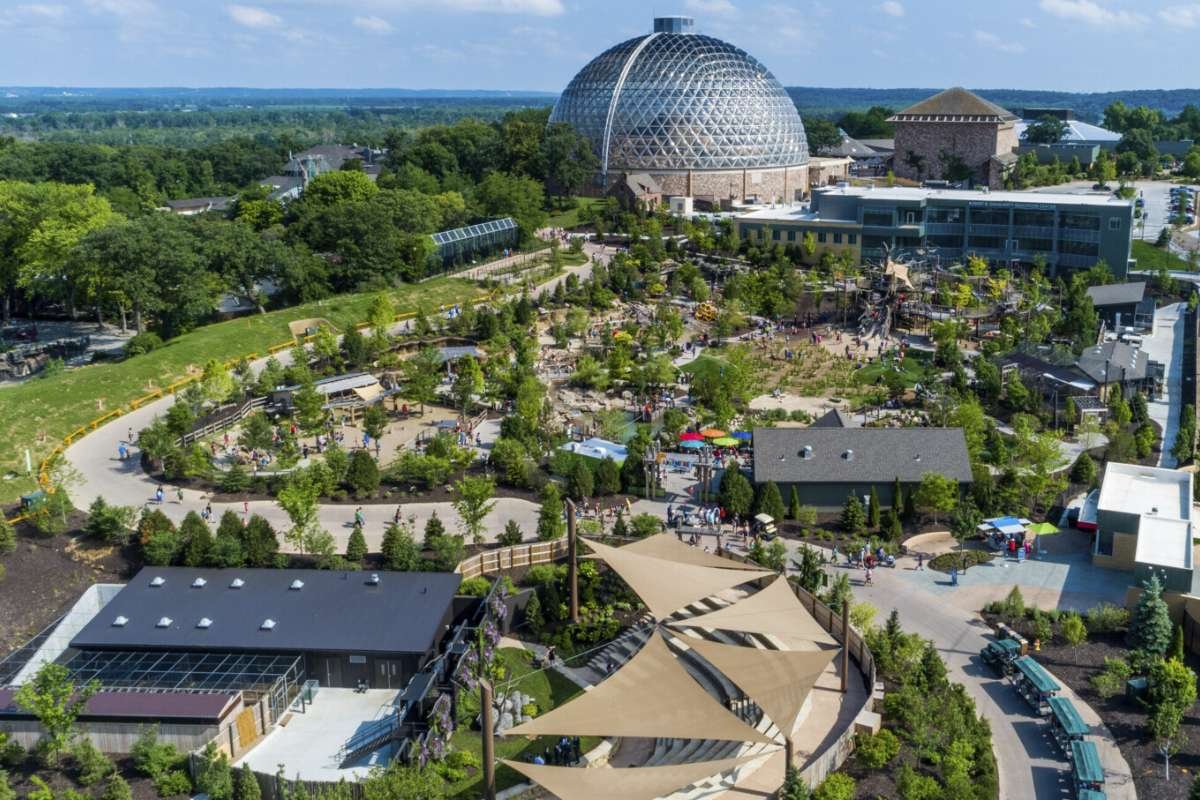 See the Largest Zoo in the World: A Wildlife Wonder Like No Other