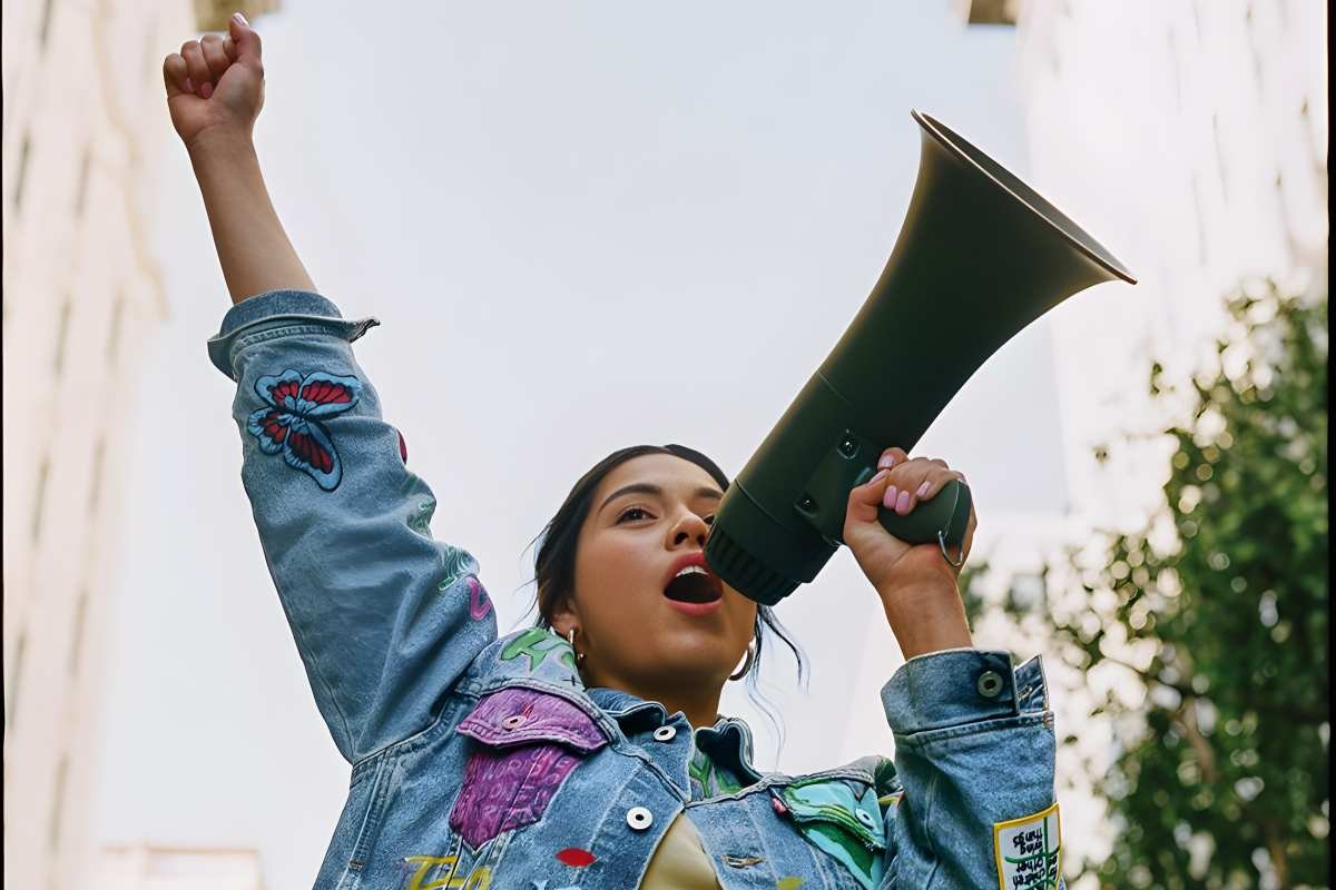 Xiye Bastida- Voice of a New Generation in Climate Activism | CIO Women Magazine