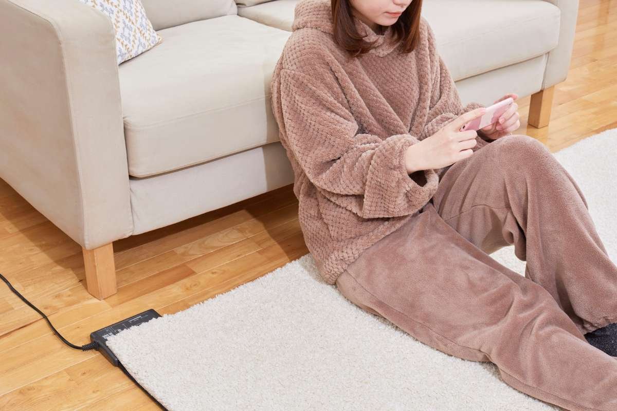 Top 10 Christmas Outfit Ideas For Stylish Looks | CIO Women Magazine 