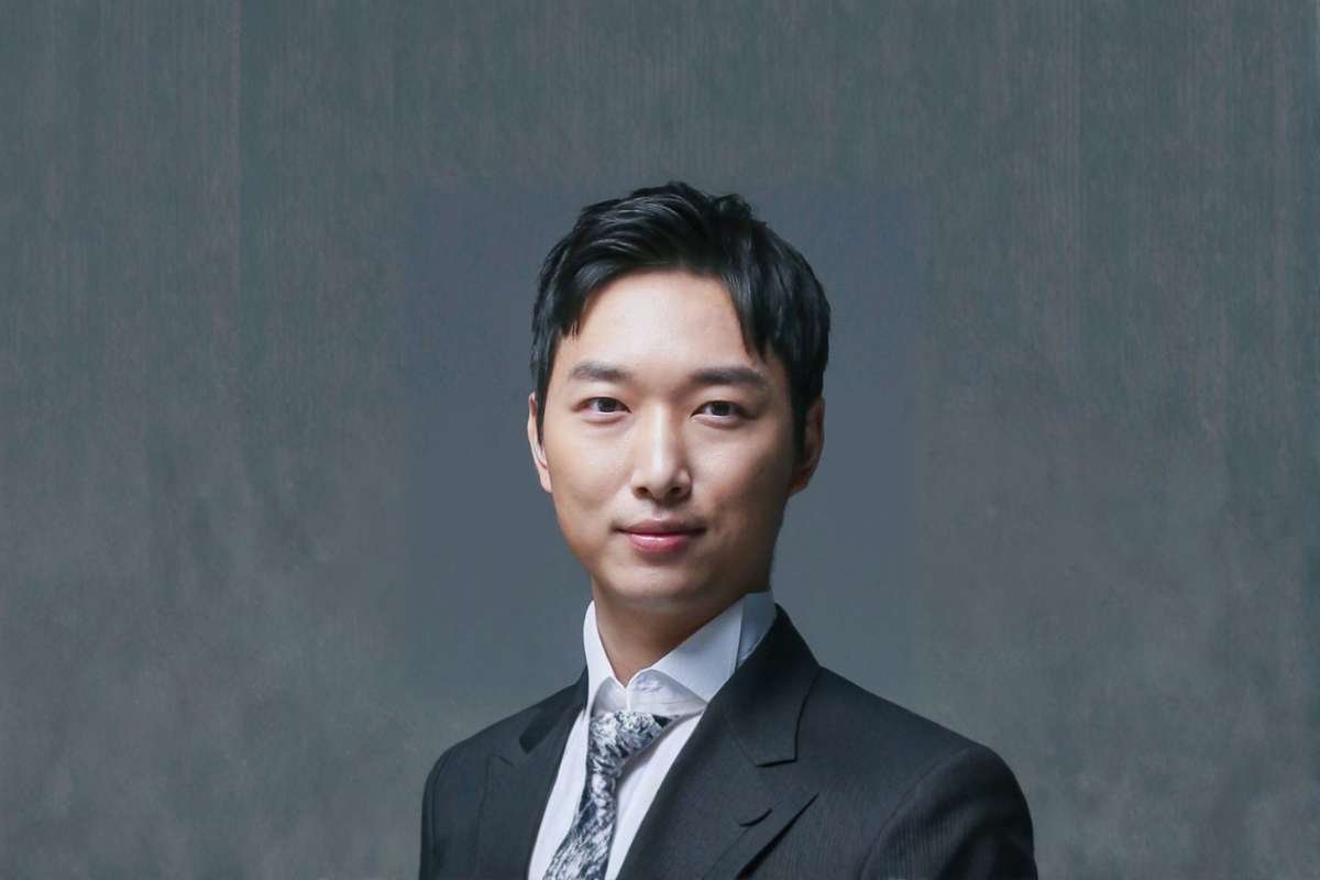 5 Individuals with the Highest IQ Ever Recorded in History | CIO Women Magazine