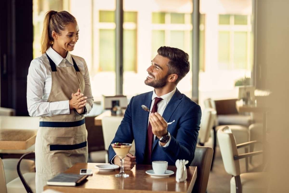 18 Business Lunch Etiquettes that Every Professional Needs to Know | CIO Women Magazine