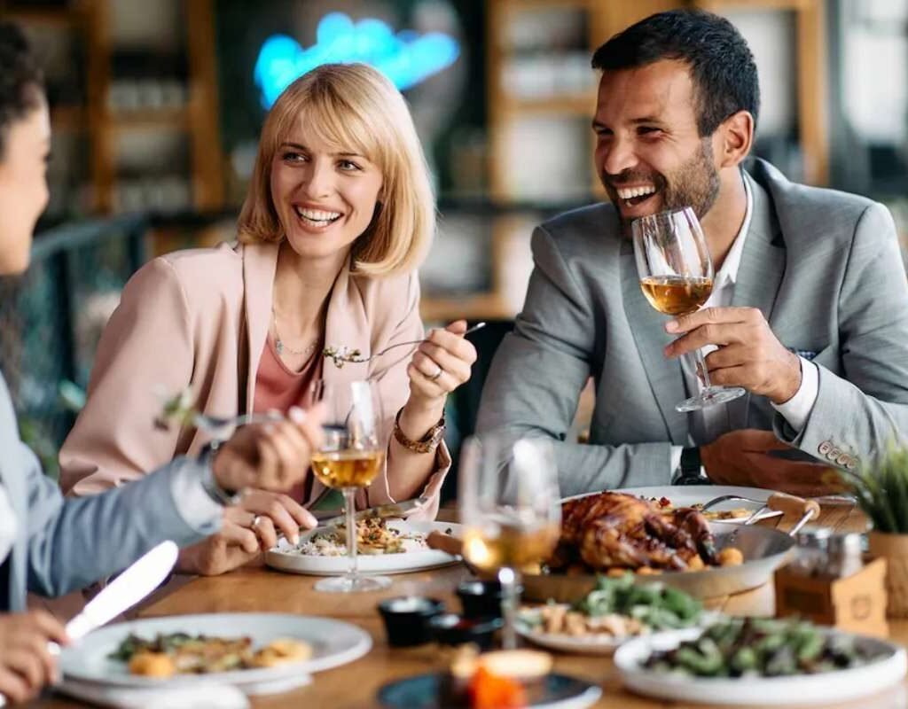 18 Business Lunch Etiquettes that Every Professional Needs to Know | CIO Women Magazine