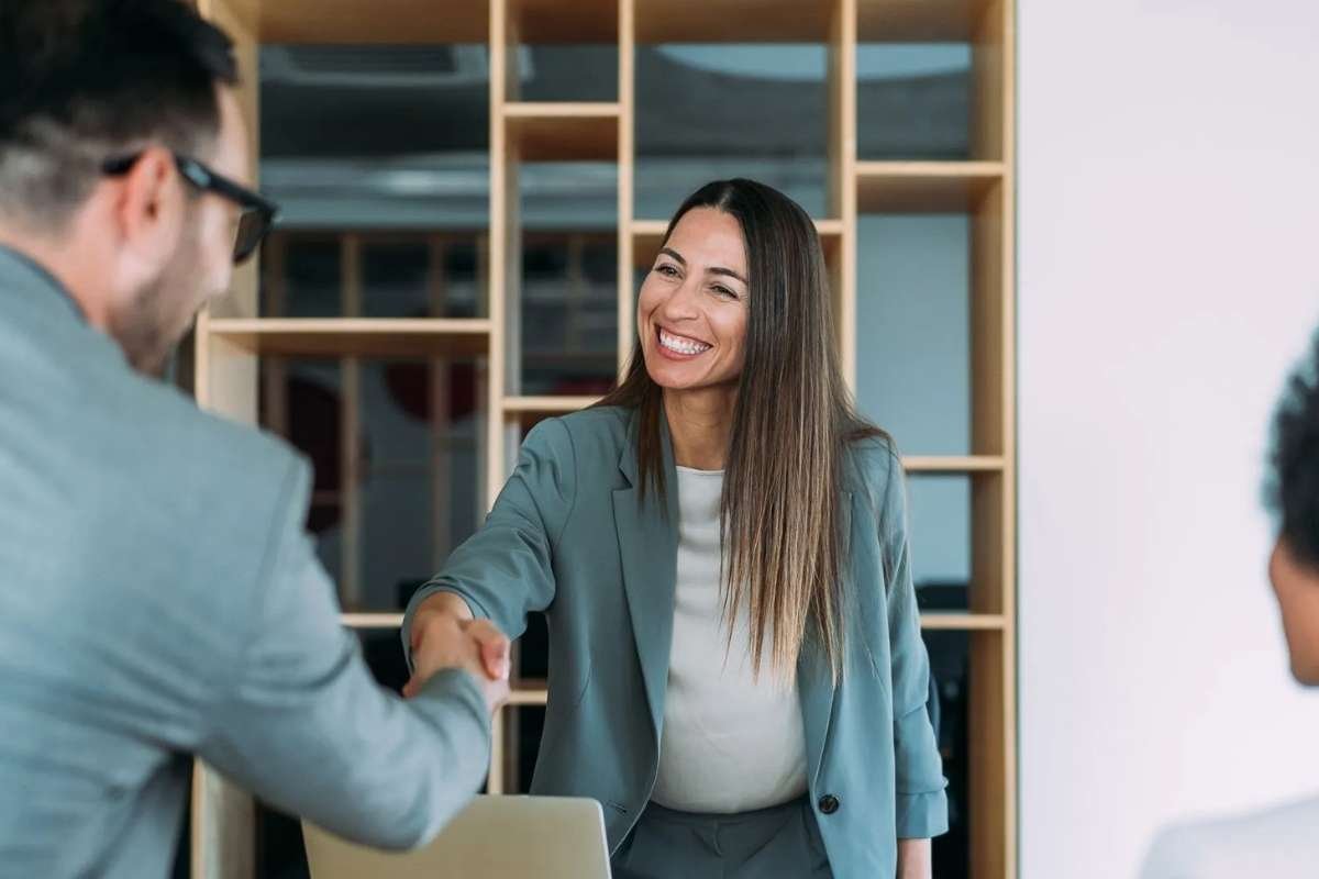 18 Business Lunch Etiquettes that Every Professional Needs to Know | CIO Women Magazine