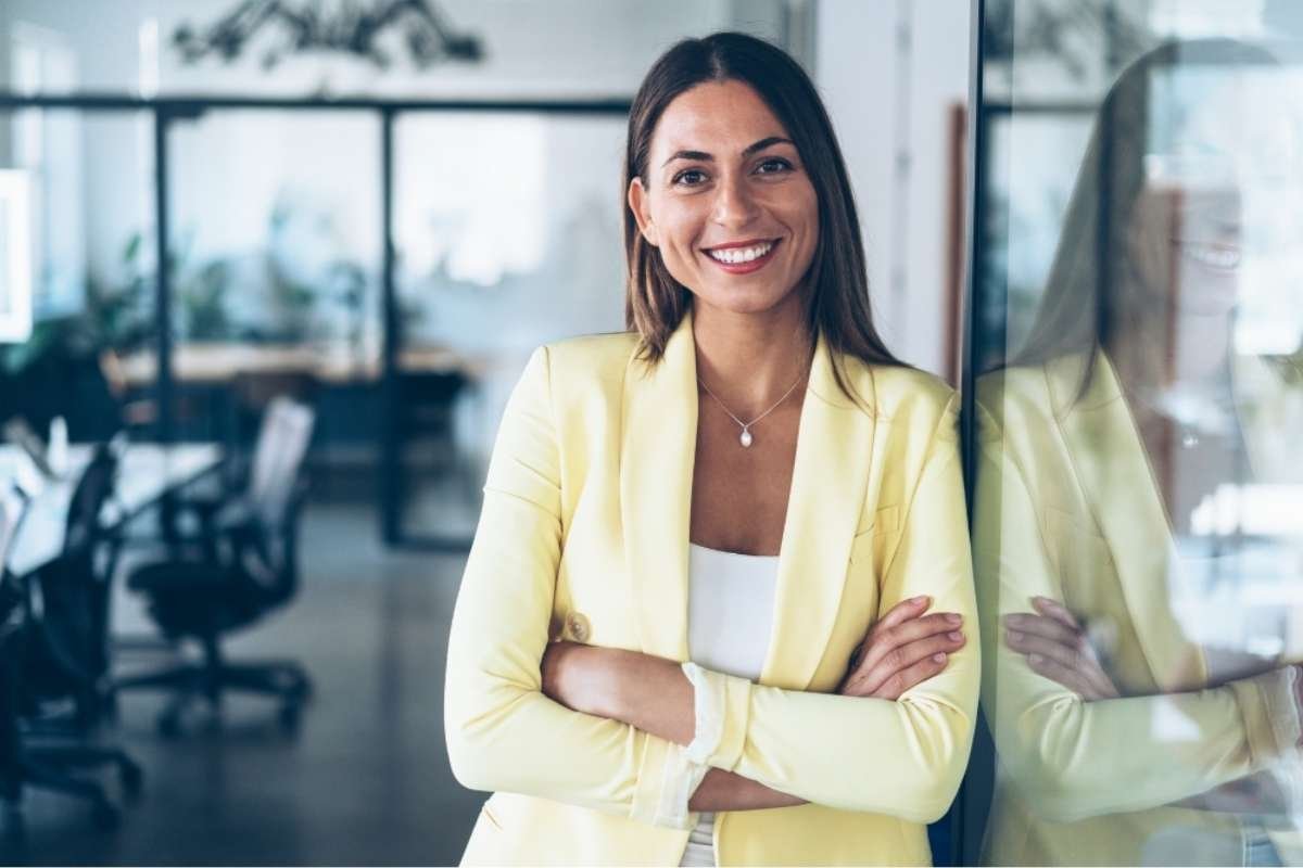 Top 10 Essential Strategies for Business Etiquette for Women in 2026 | CIO Women Magazine