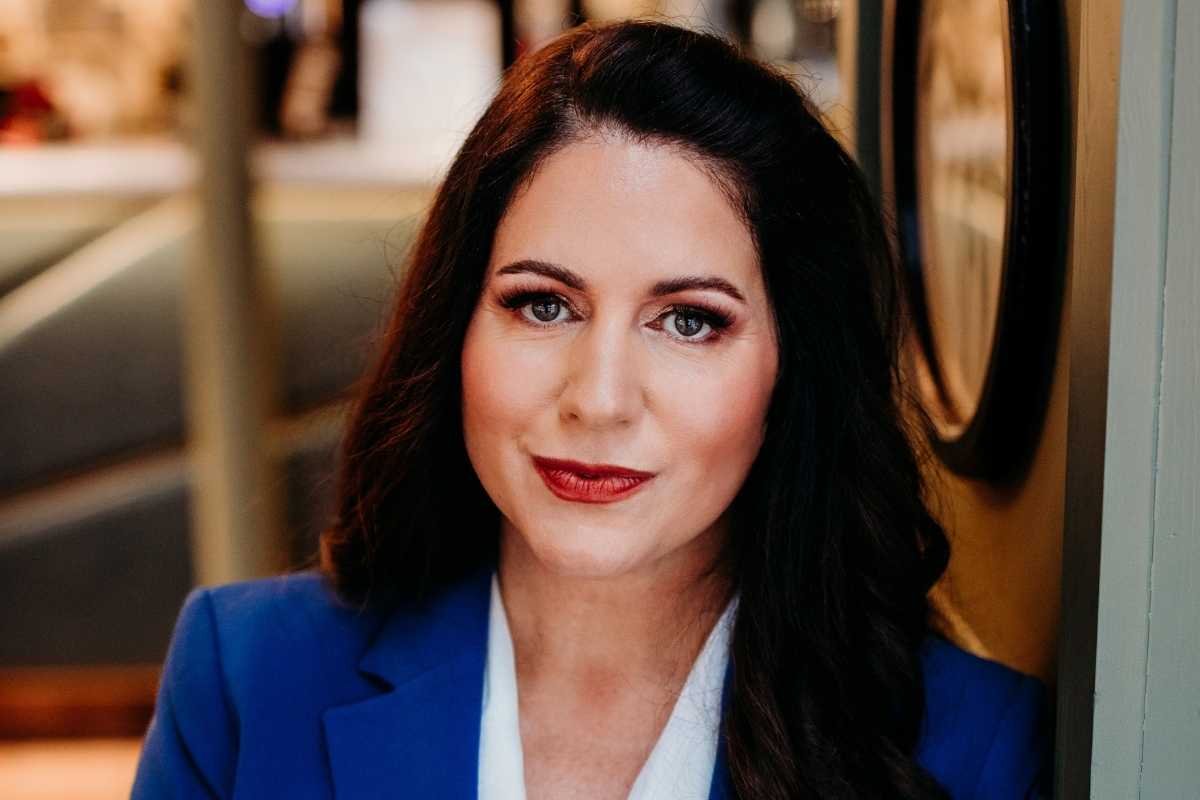 Neeve Parker- Author | Lifeforce Mentor | EmergeGen | CIO Women Magazine