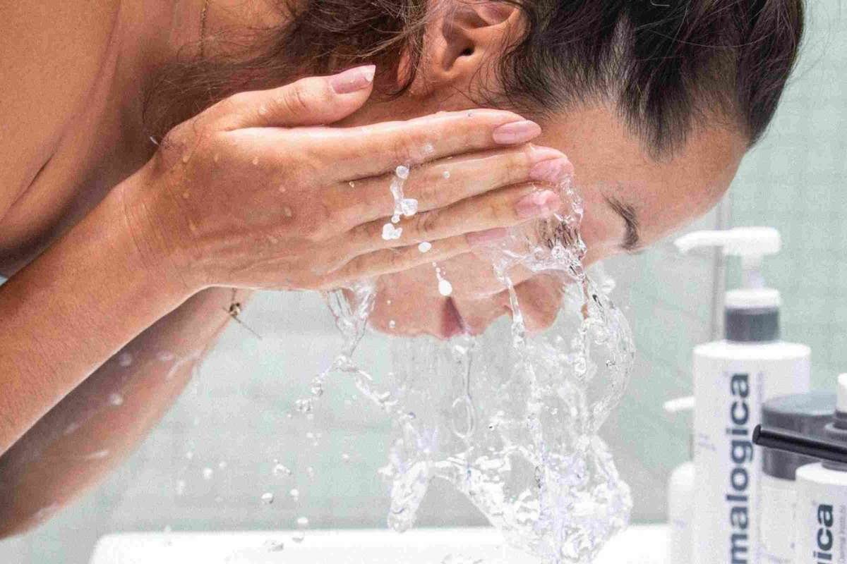 Basic Nighttime Skin Care Routine in 6 Steps | CIO Women Magazine