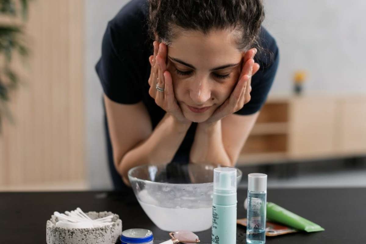 Basic Nighttime Skin Care Routine in 6 Steps | CIO Women Magazine